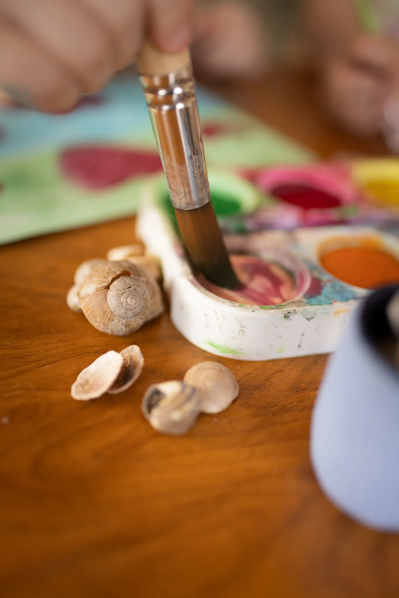 Pinsel mit Farbkasten